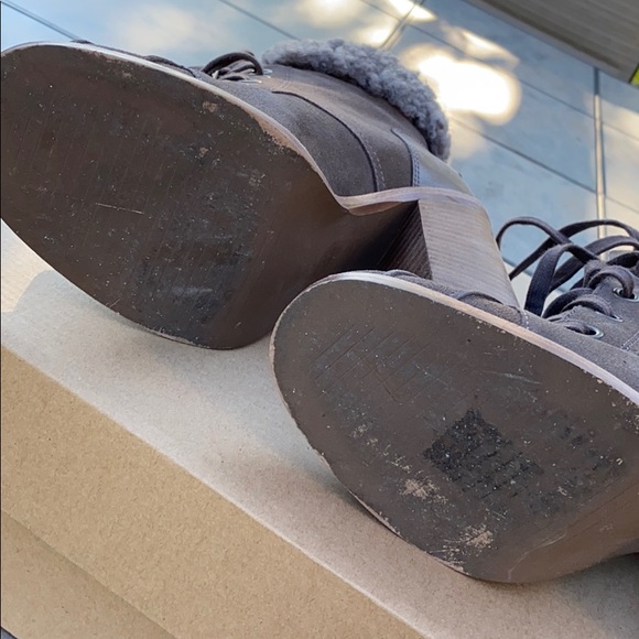 UGG boots - Picture 4 of 5